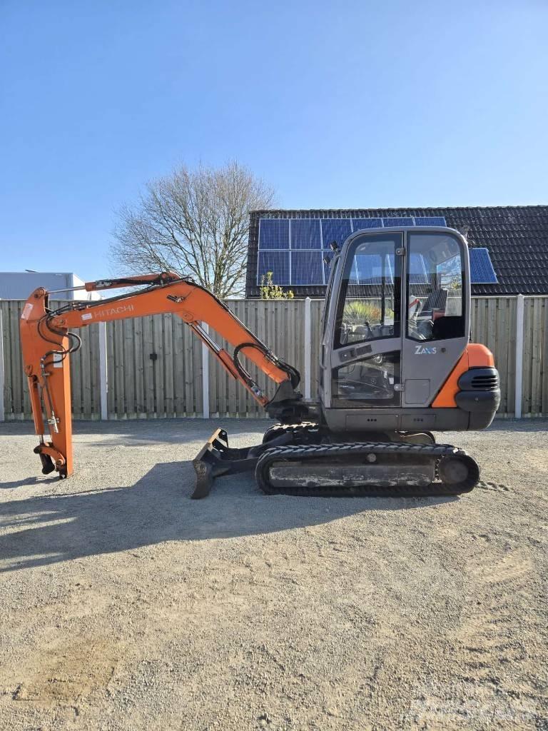 Hitachi ZX 30 Miniexcavadoras