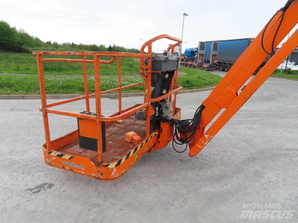 JLG 860 SJ Plataformas con brazo de elevación telescópico