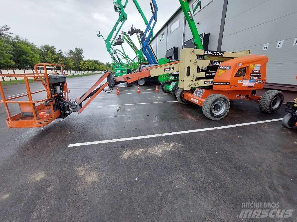 JLG 520 AJ Plataformas con brazo de elevación manual