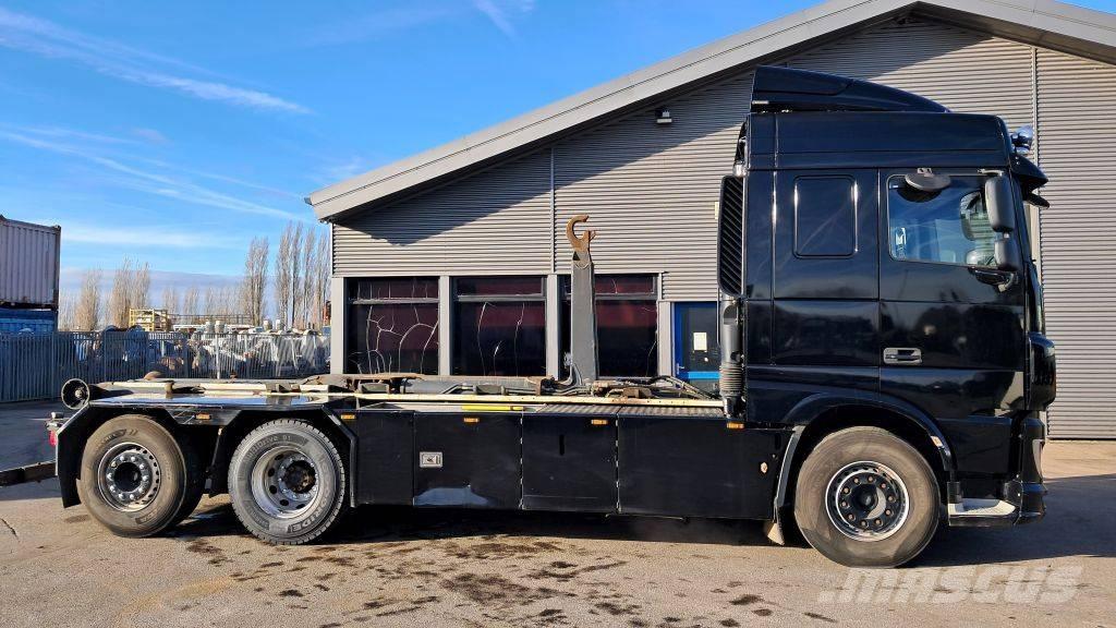 DAF XF 510 FAN Camiones elevadores de gancho