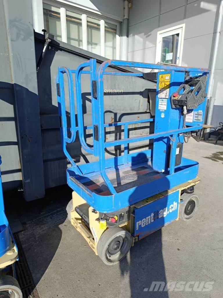 JLG 1230 ES Plataformas con jaula de elevación