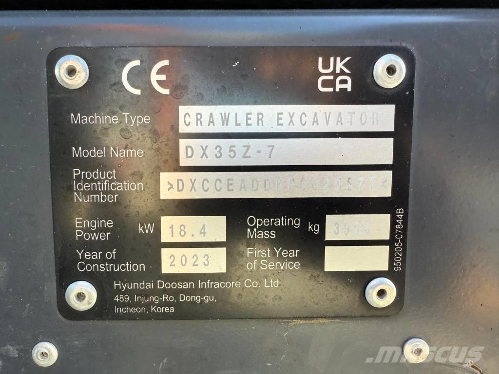 Develon DX 35 Z-7 Miniexcavadoras