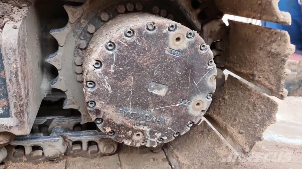 Hyundai 220 LC Excavadoras sobre orugas