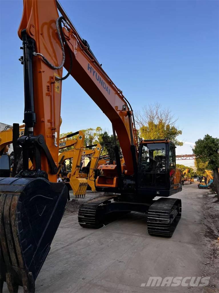 Hyundai 220LC-9S Excavadoras sobre orugas