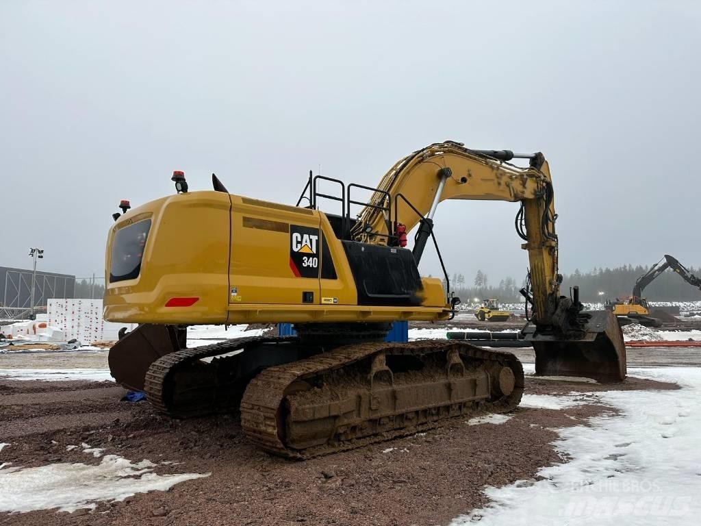 CAT 340 Excavadoras sobre orugas