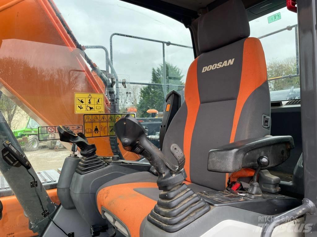 Doosan DX140LC-5 Excavadoras sobre orugas