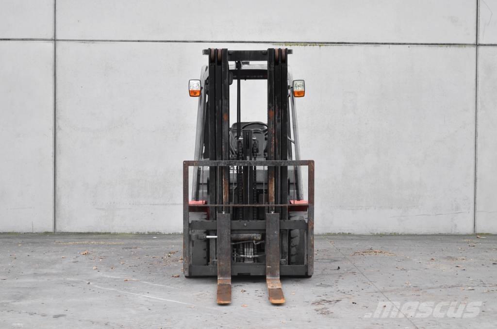 Manitou MI 30 D Camiones diesel