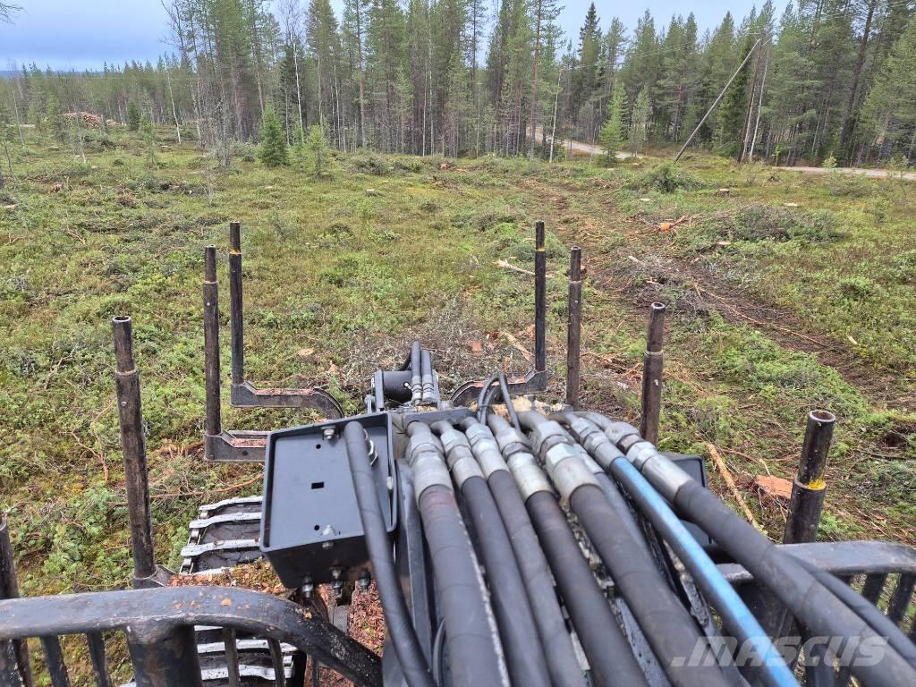 Ponsse ELK 8W Transportadoras