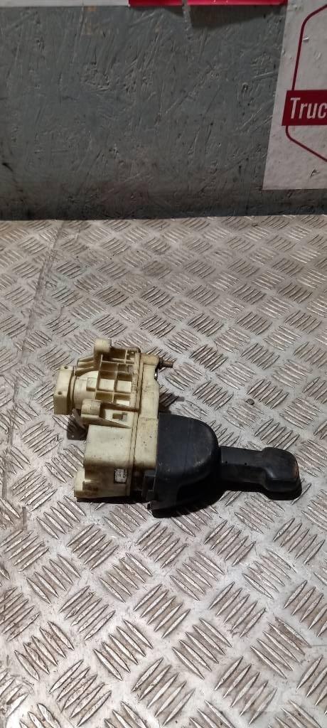 Scania R 420   1774972 Cabinas