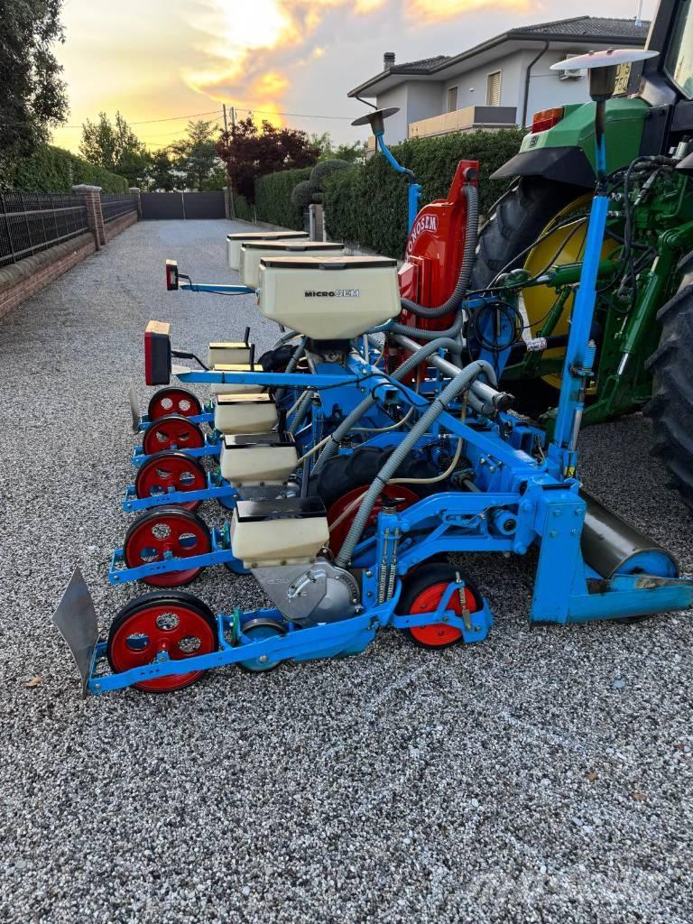 Monosem 5 file Sembradoras de alta precisión