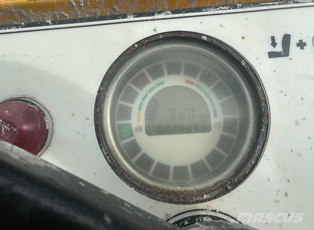 JCB 9TFT Vehículos compactos de volteo