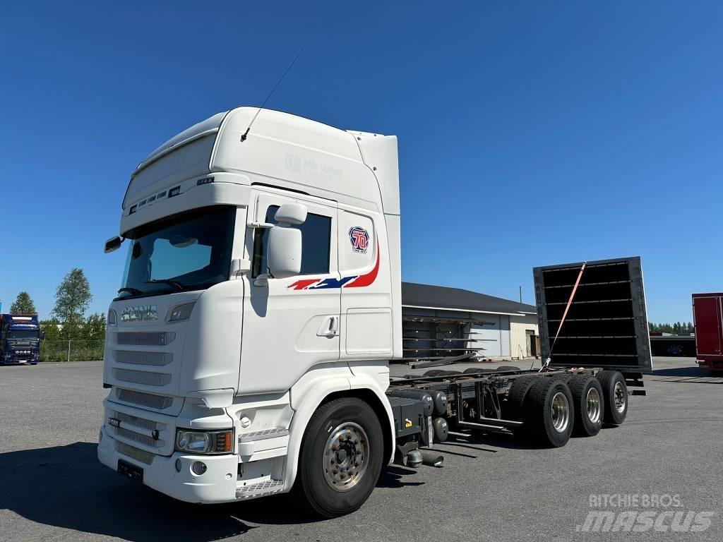 Scania R 580 Camiones con chasís y cabina