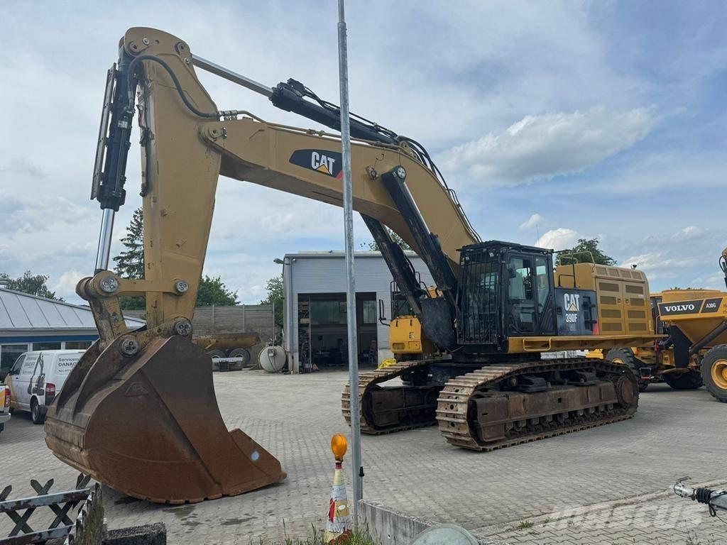 CAT 390 F L ME Excavadoras sobre orugas
