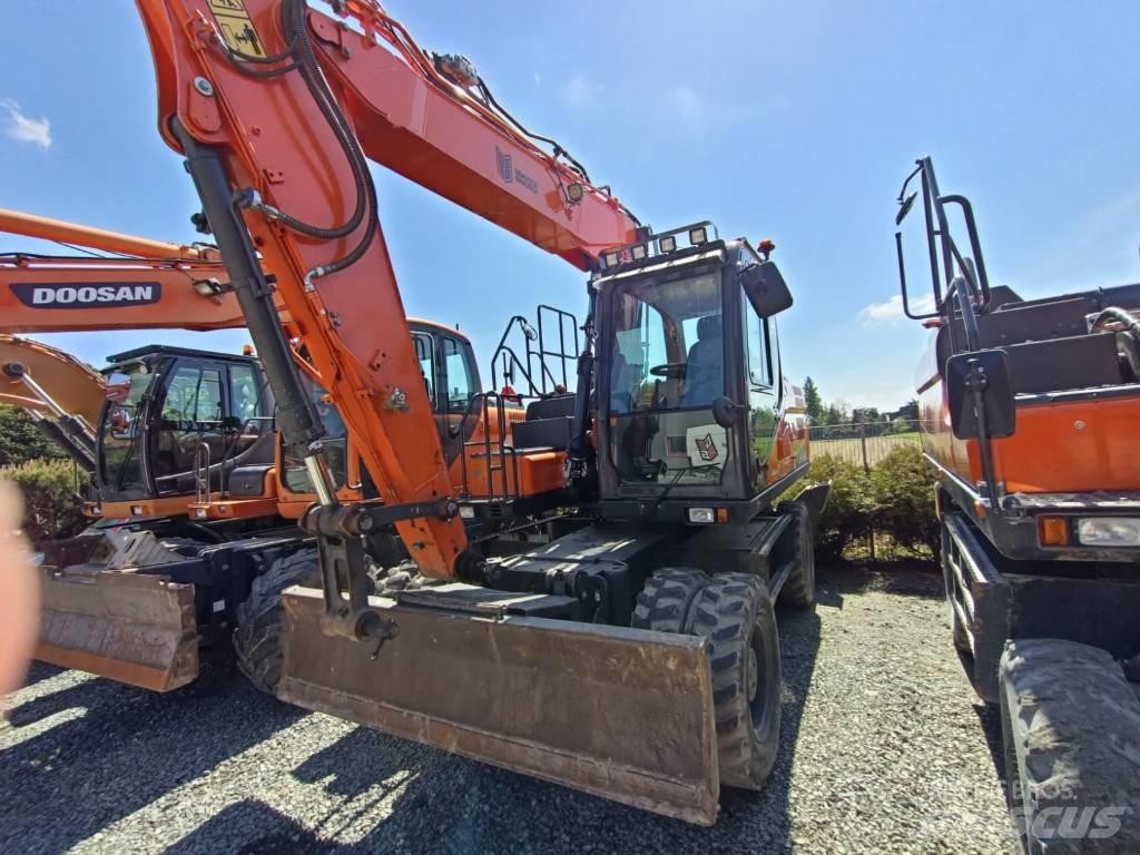 Doosan DX140W-5 Excavadoras de ruedas