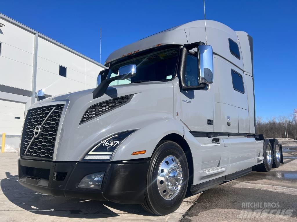 Volvo VNL860 Camiones tractor