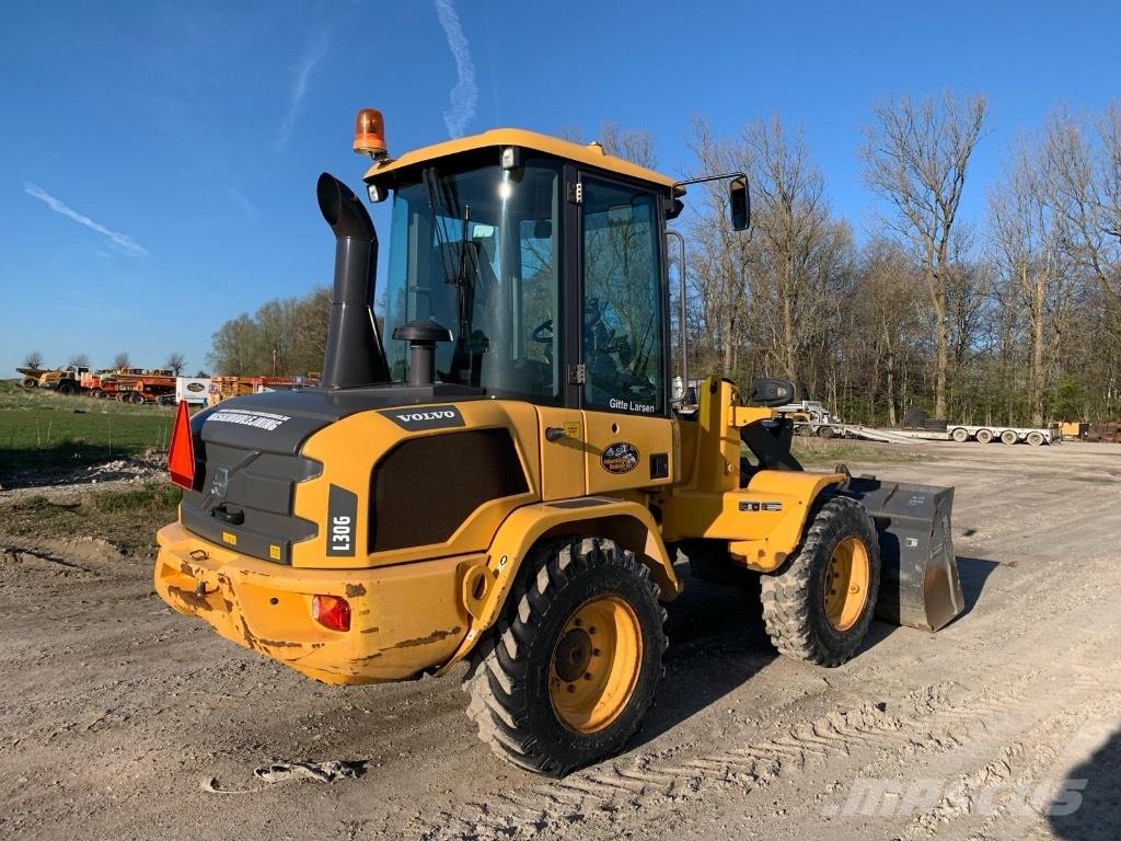 Volvo L 30 G Cargadoras sobre ruedas