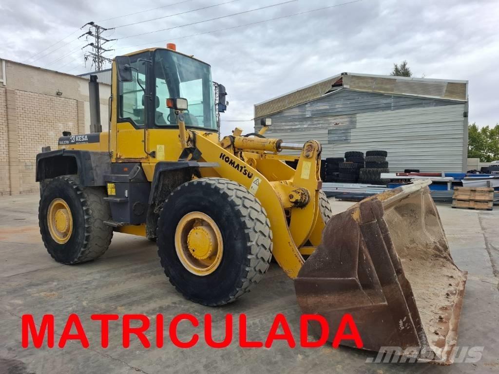 Komatsu WA 270-3 Cargadoras sobre ruedas