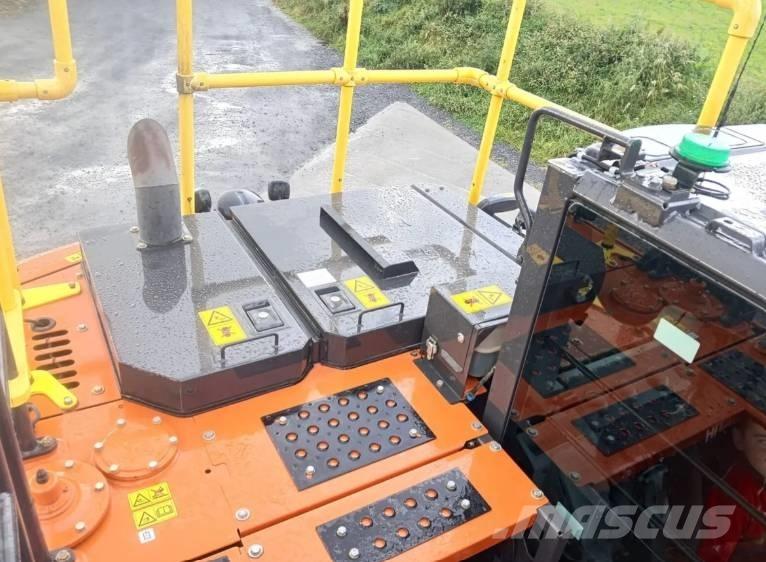 Hitachi ZX 130LCN Excavadoras sobre orugas