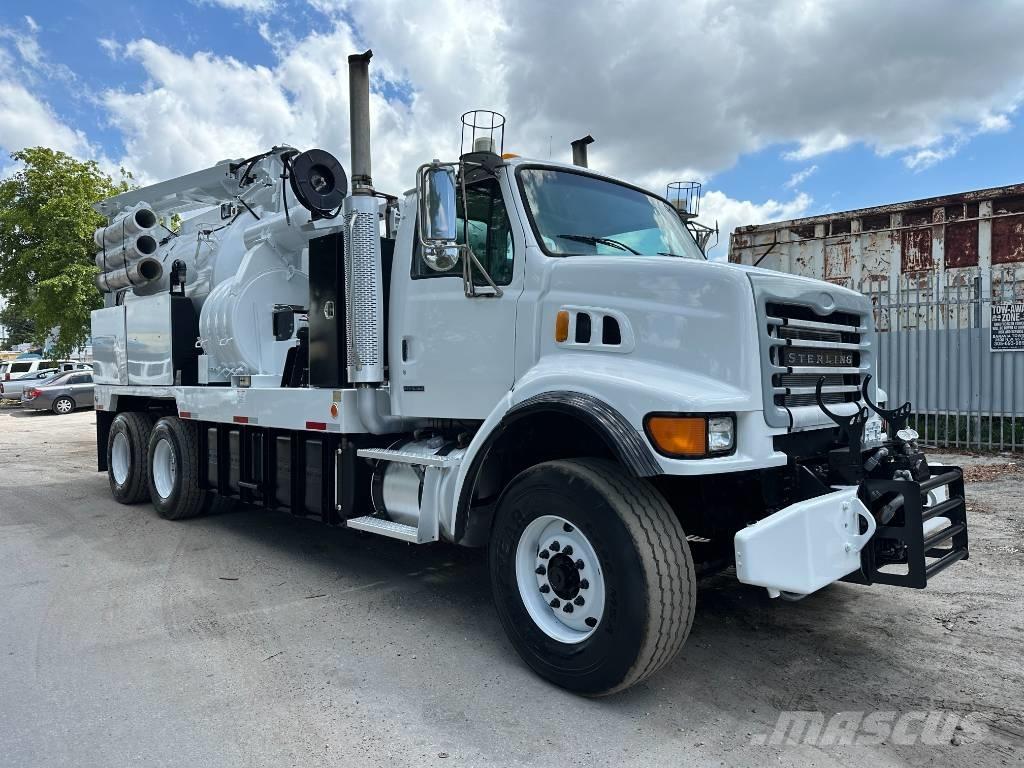 Sterling L 7501 Camiones aspiradores/combi