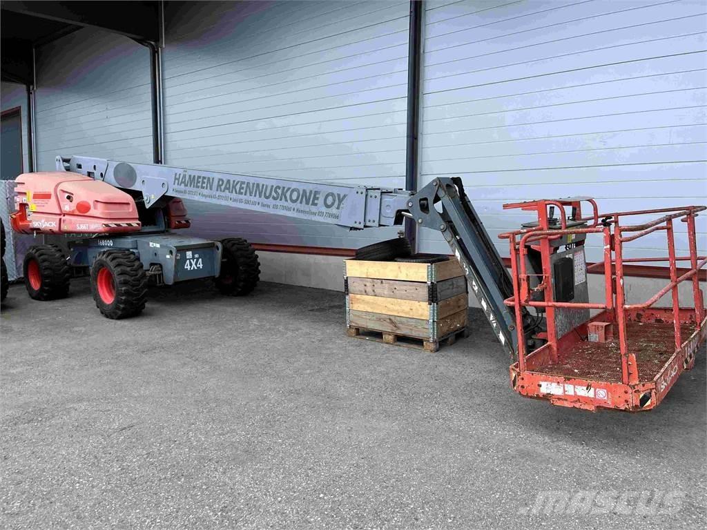 SkyJack SJ66 T Plataformas con brazo de elevación manual