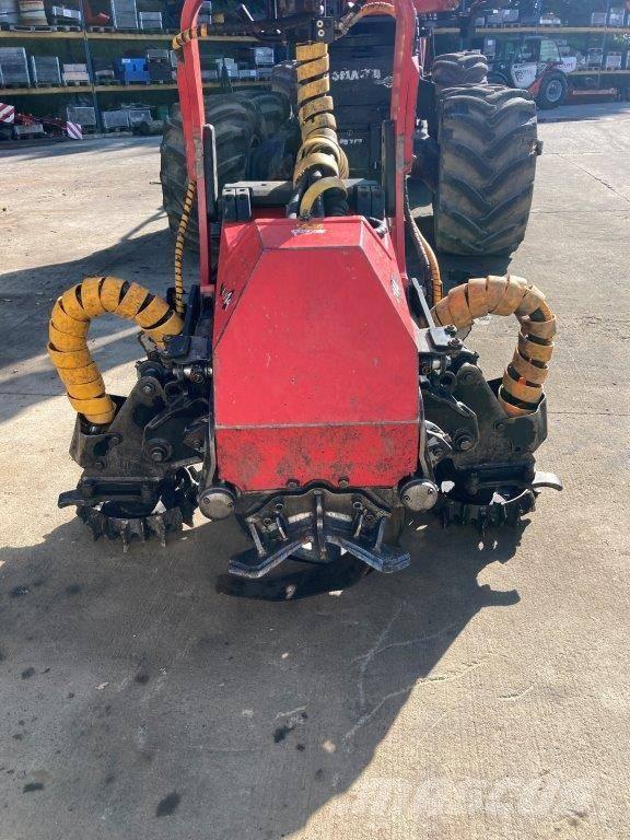 Komatsu C 144 Cosechadoras