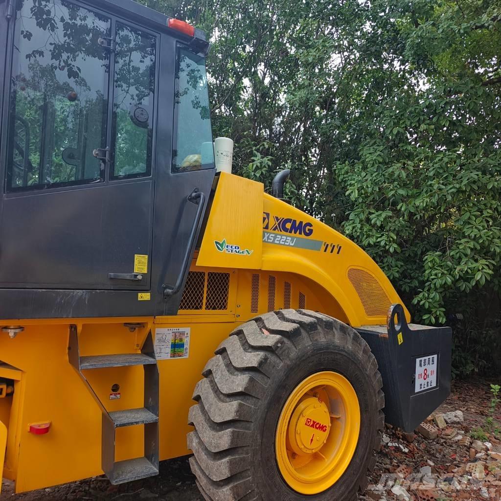 XCMG XS 223 J Rodillos de un solo tambor