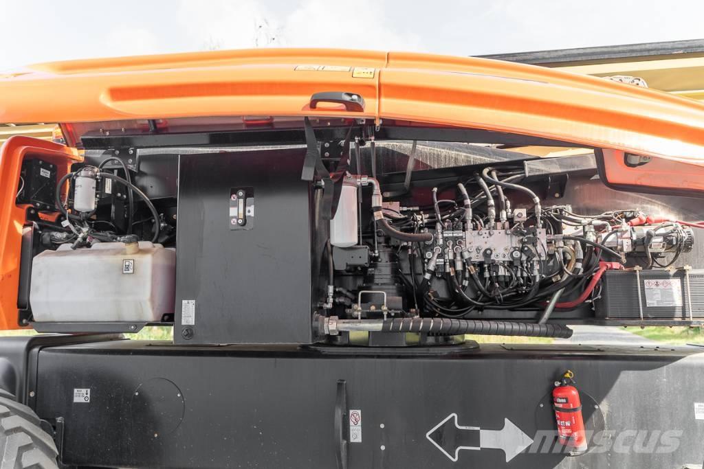 JLG 1250 AJP Plataformas con brazo de elevación telescópico