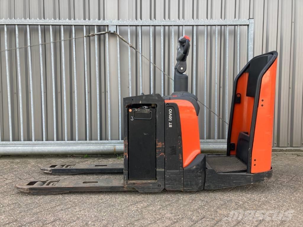 Toyota LPE200 Montacargas con plataformas de baja elevación