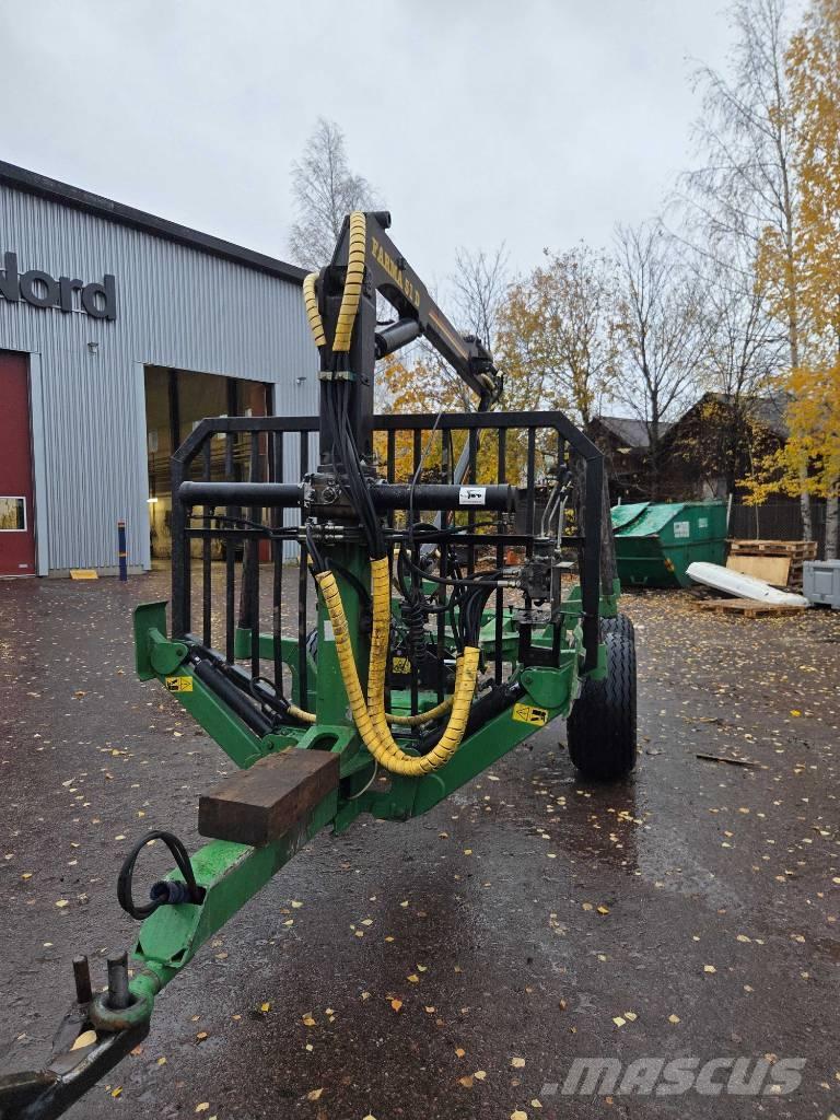 Farma 8T Remolques forestales