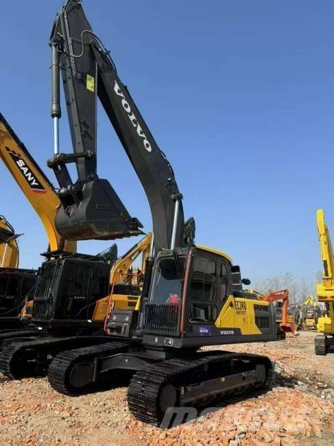 Volvo EC 240 Excavadoras sobre orugas