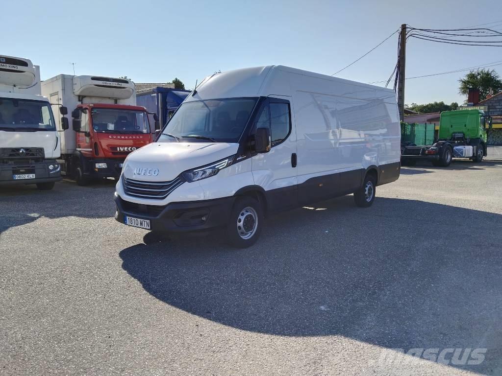 Iveco Daily 35 S12 Vehículos de caha cerrada