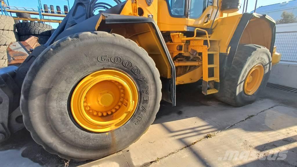 Volvo L 180 F Cargadoras sobre ruedas