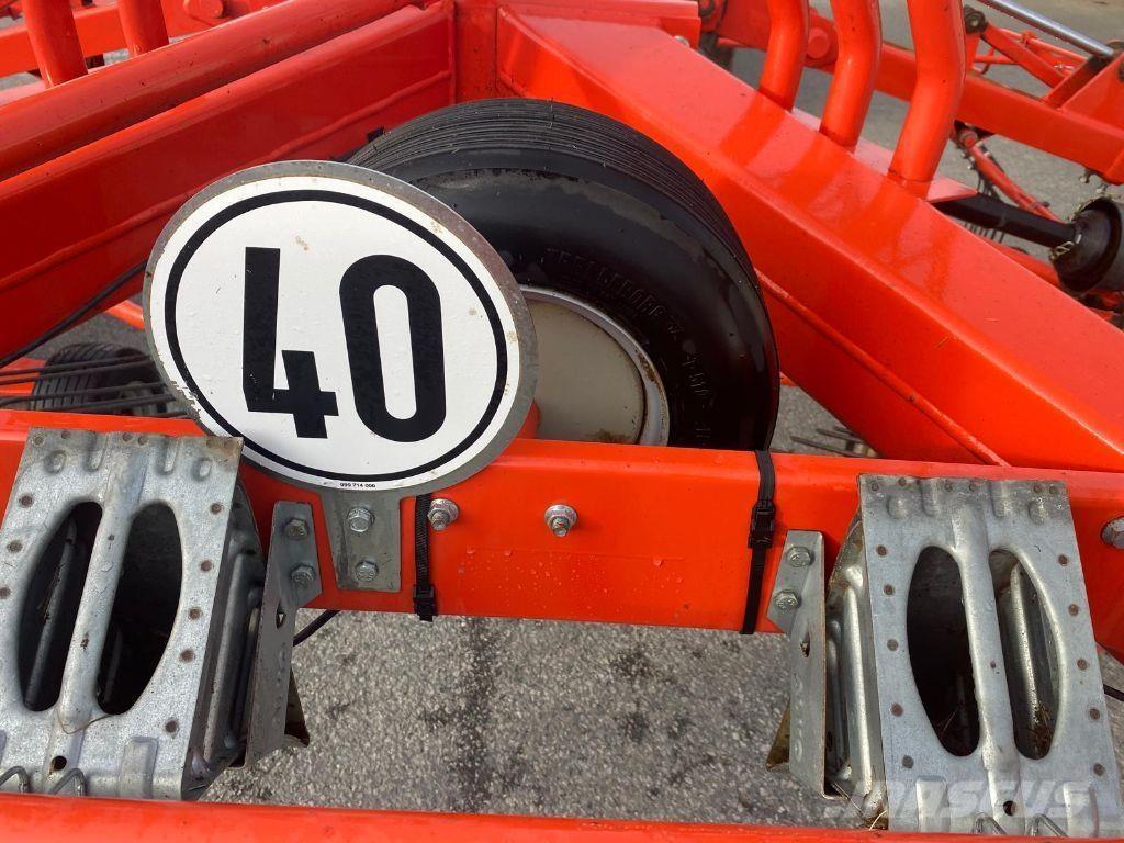 Kuhn GA 7501 Segadoras hileradoras