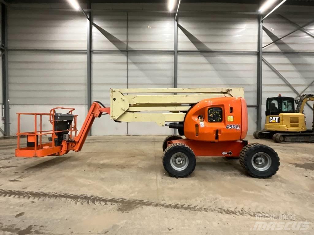 JLG 450 AJ Plataformas con brazo de elevación manual