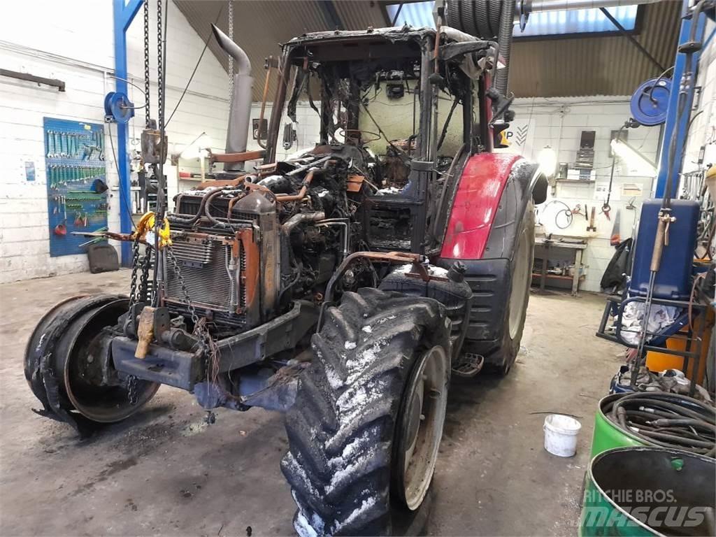 Valtra N163 Tractores