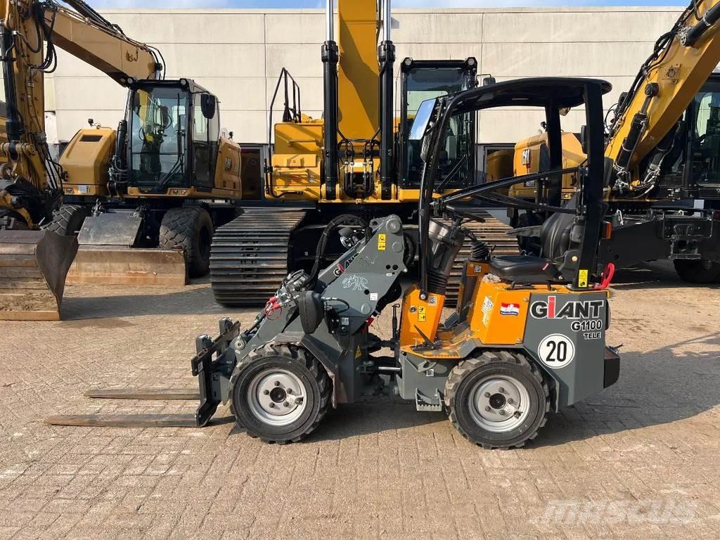 GiANT G1100 Cargadoras sobre ruedas