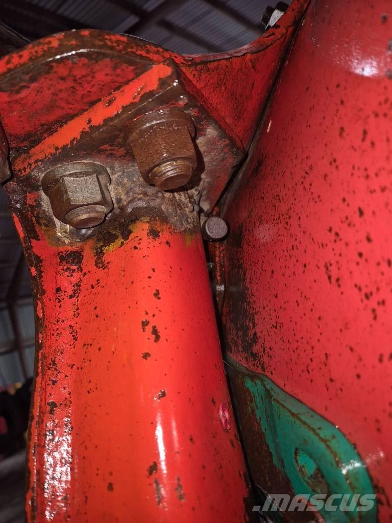 Kverneland EG85 Arados reversibles