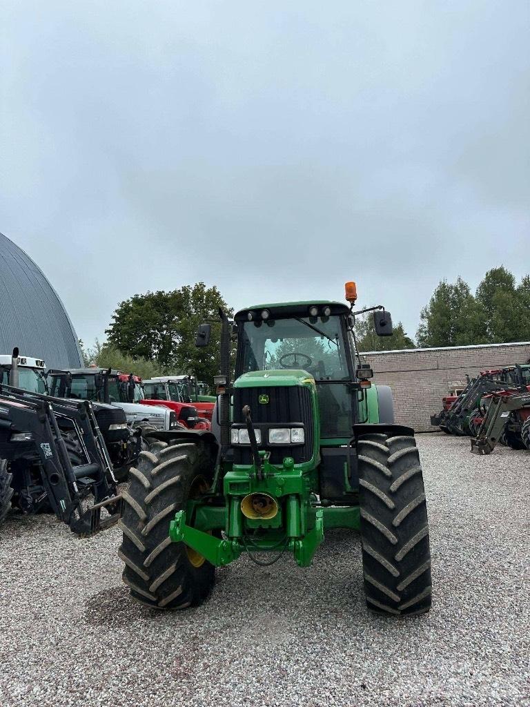 John Deere 6520 Tractores