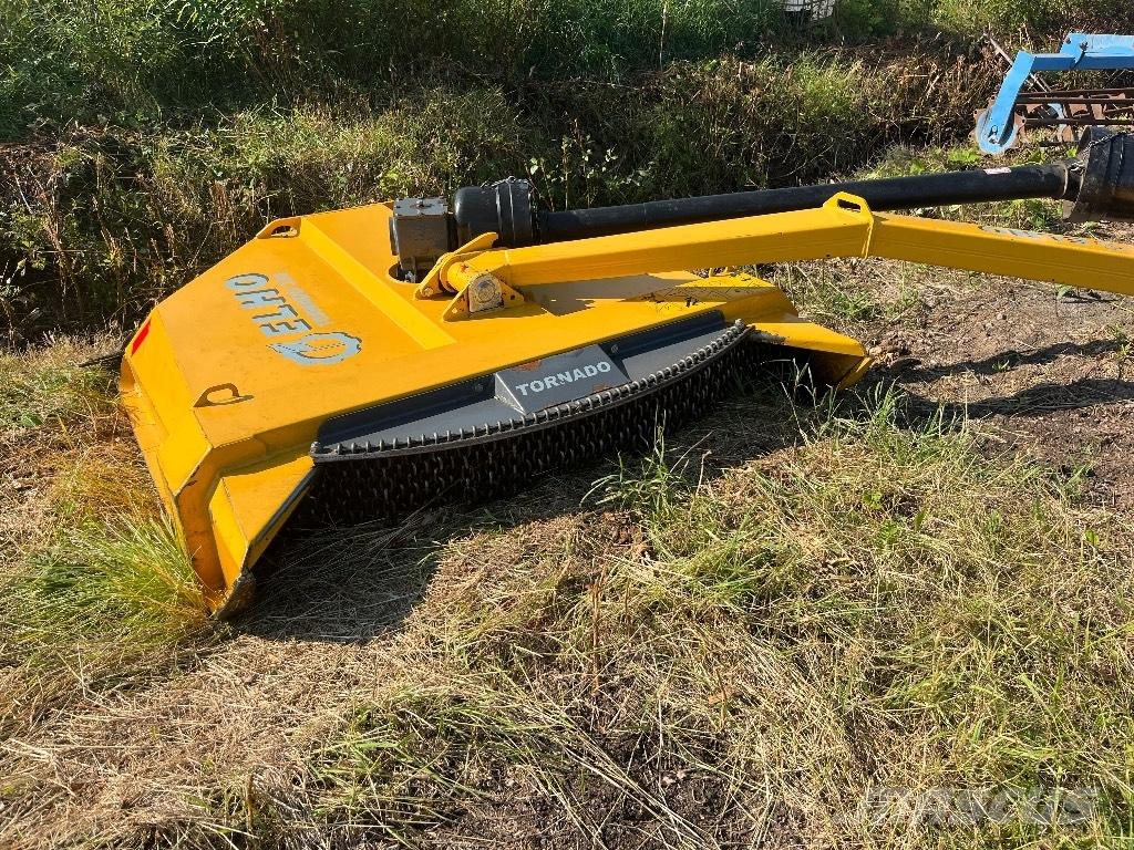 Elho Tornado 330 Segadoras y cortadoras de hojas para pasto