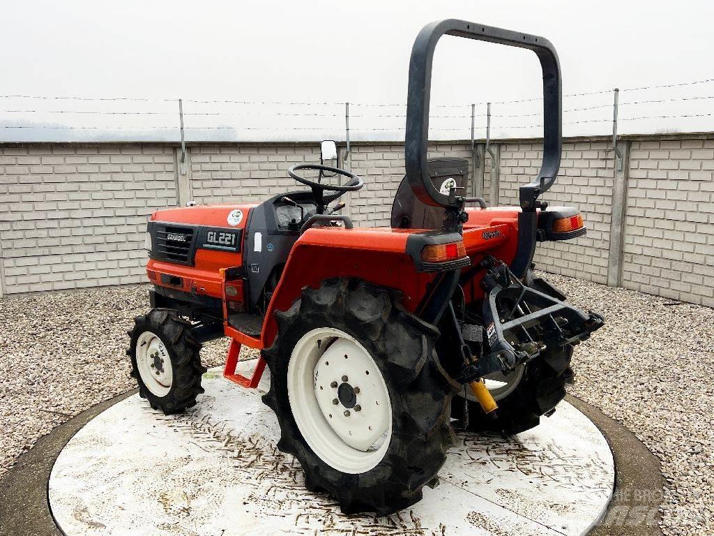 Kubota GL221 Tractores