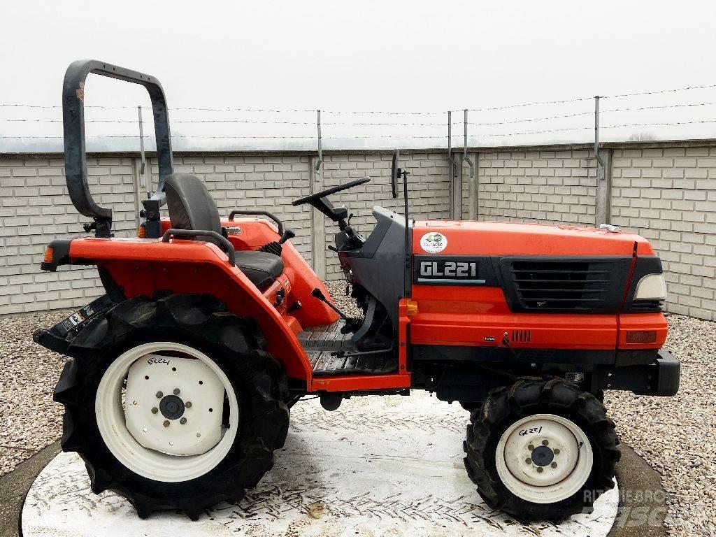 Kubota GL221 Tractores