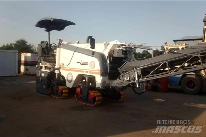 Wirtgen W100F Otros camiones