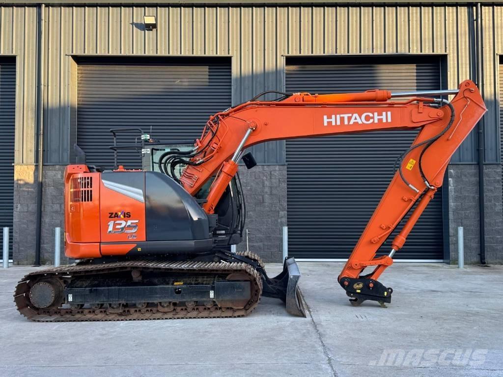 Hitachi ZX 135 US-7 Excavadoras sobre orugas