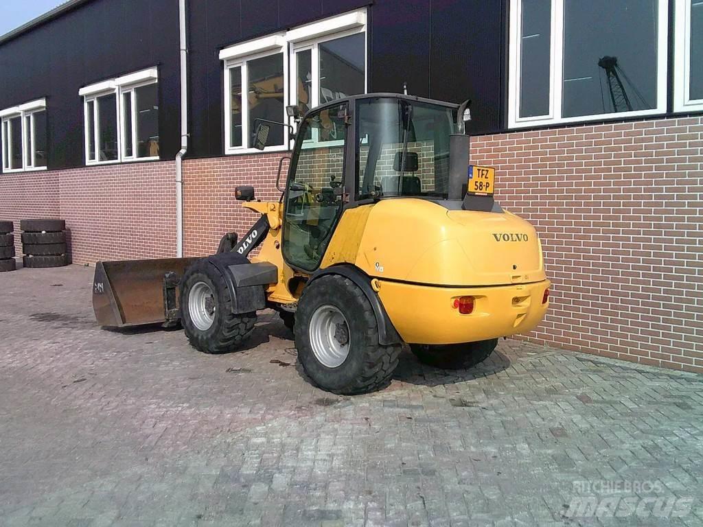 Volvo L25B Cargadoras sobre ruedas