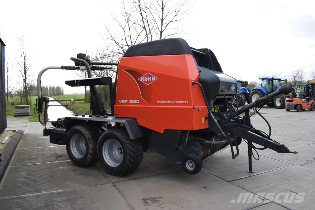 Kuhn VBP 2160 Empacadoras circular