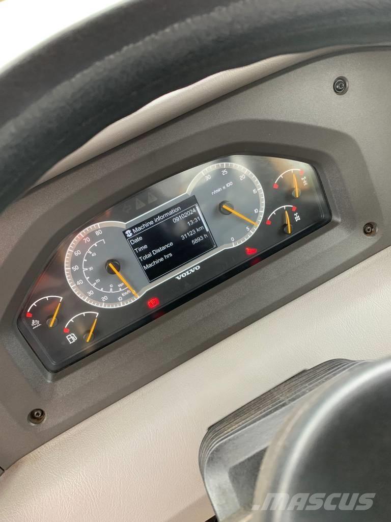 Hitachi ZX 140 W Excavadoras de ruedas