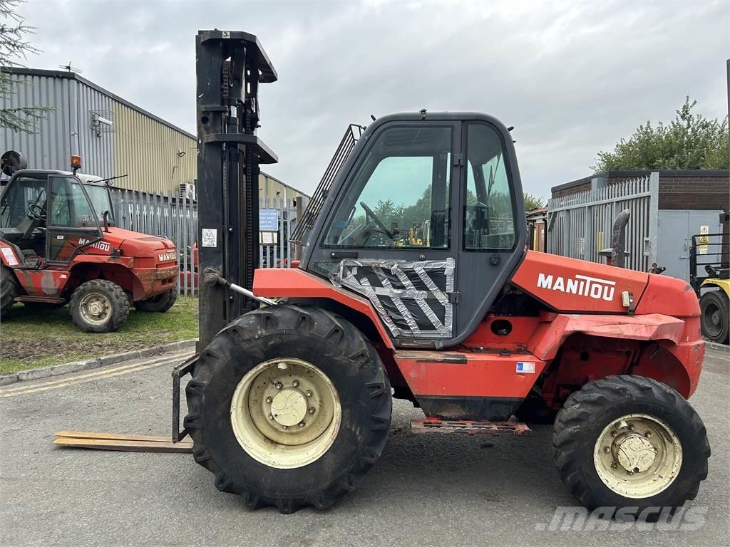 Manitou M26-4 Montacargas todo terreno