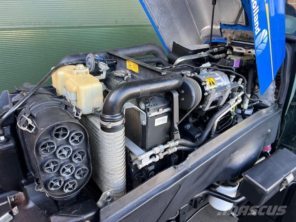 New Holland T4030F Tractores