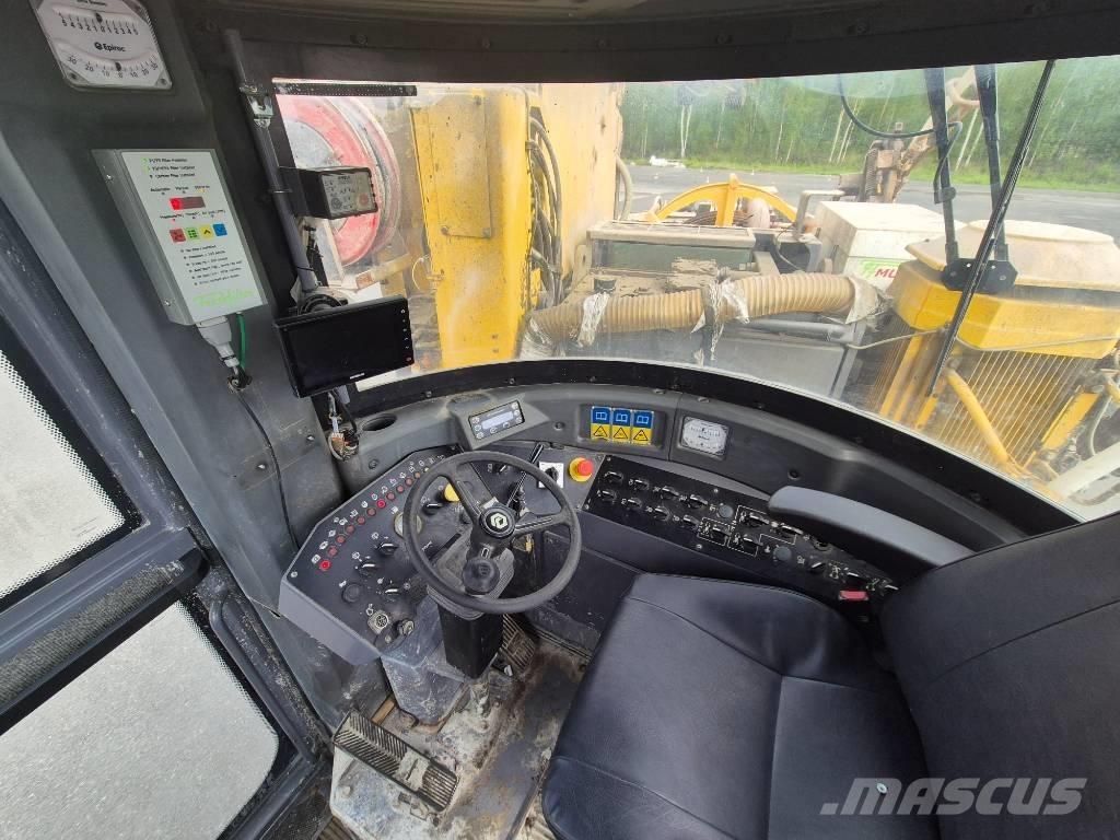 Epiroc Cabletec E Bólter de cable subterráneo