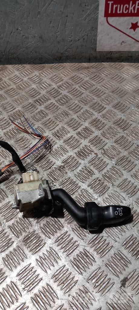 Scania R 440    1858200 Cabinas